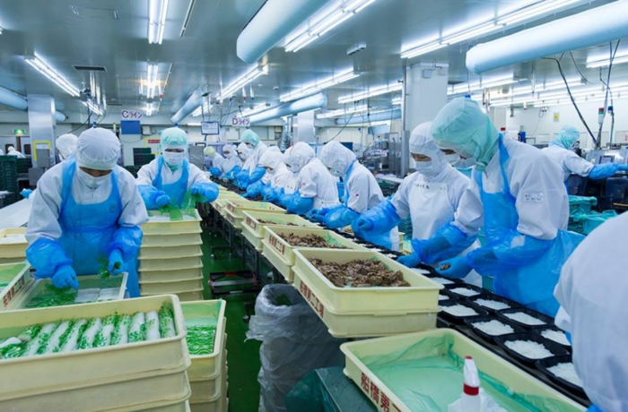 Xút NaOH trong công nghiệp thực phẩm và vệ sinh thiết bị